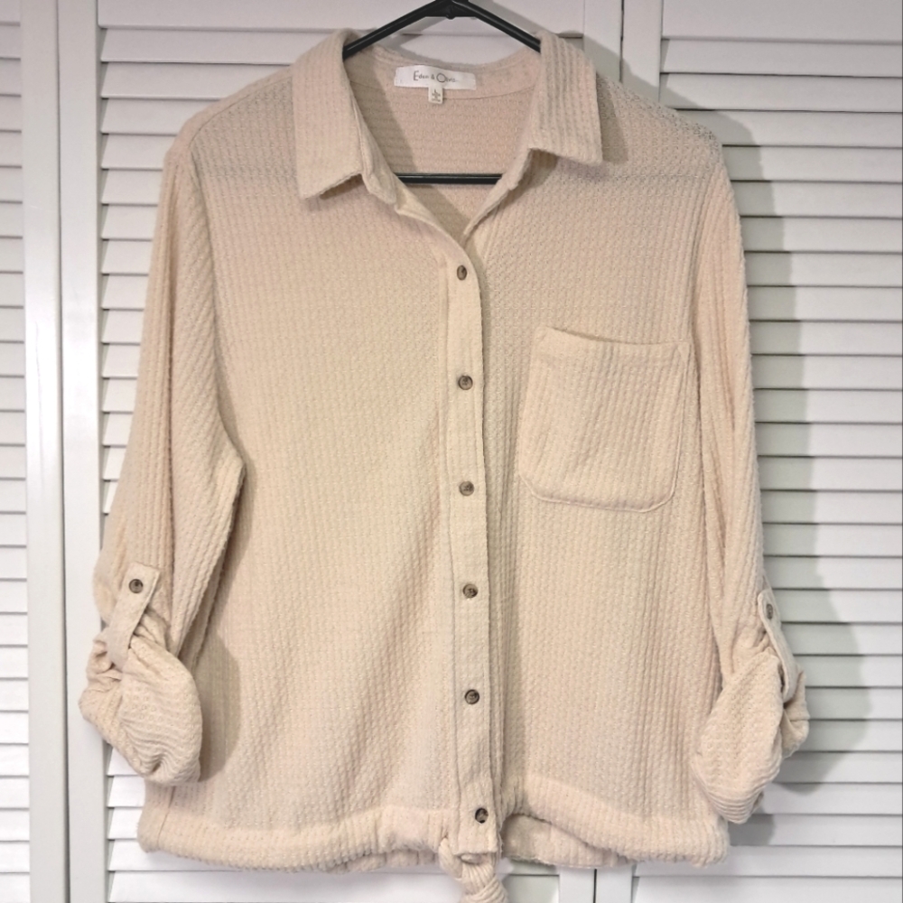 Women's ultra soft, Waffle knit top! Sz. L